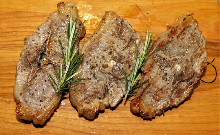 Köstliches Lammfilet so wie man es beim türkischen Restaurant Steinofen in Ahlen zu Essen bekommt.
